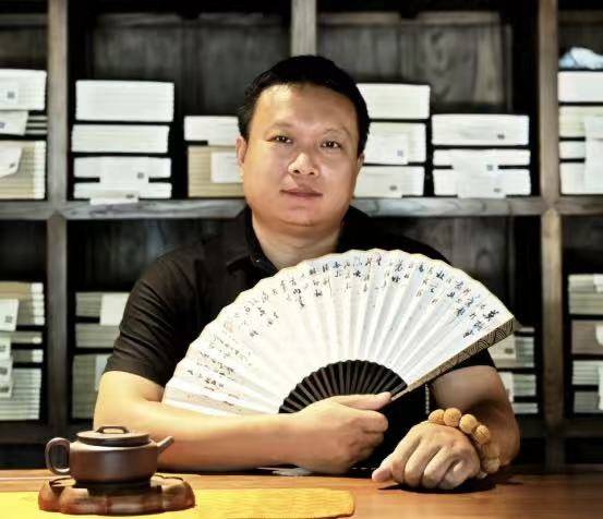 松石挥毫书福韵 翰墨传情承雅风