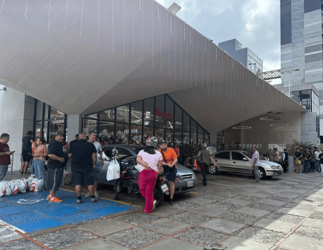 特朗普要如何“接管”委内瑞拉？