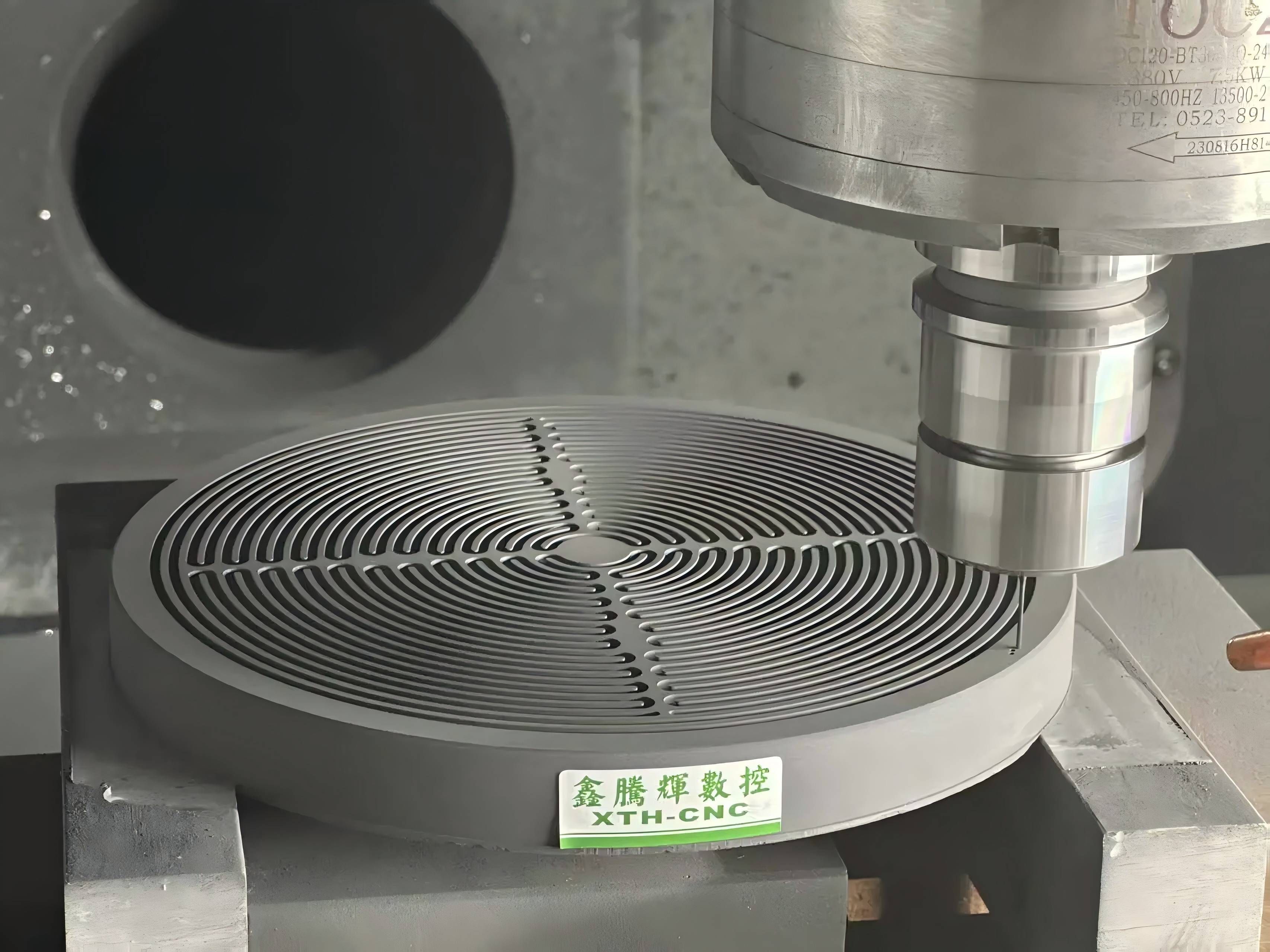 结构革新筑牢根基 陶瓷雕铣机破解硬脆材料加工瓶颈