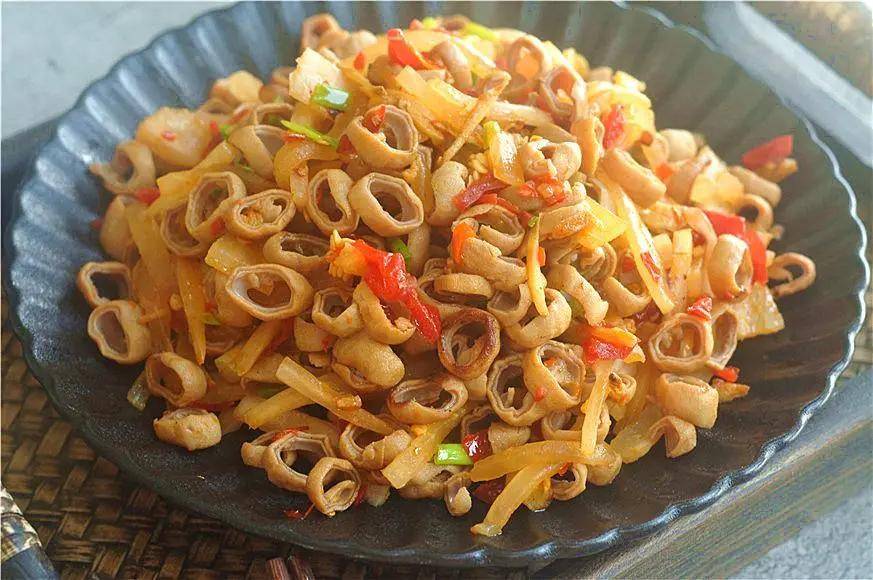 人称“送子菜”，外行人嫌脏，内行人专吃它！补血补肾多给男人做