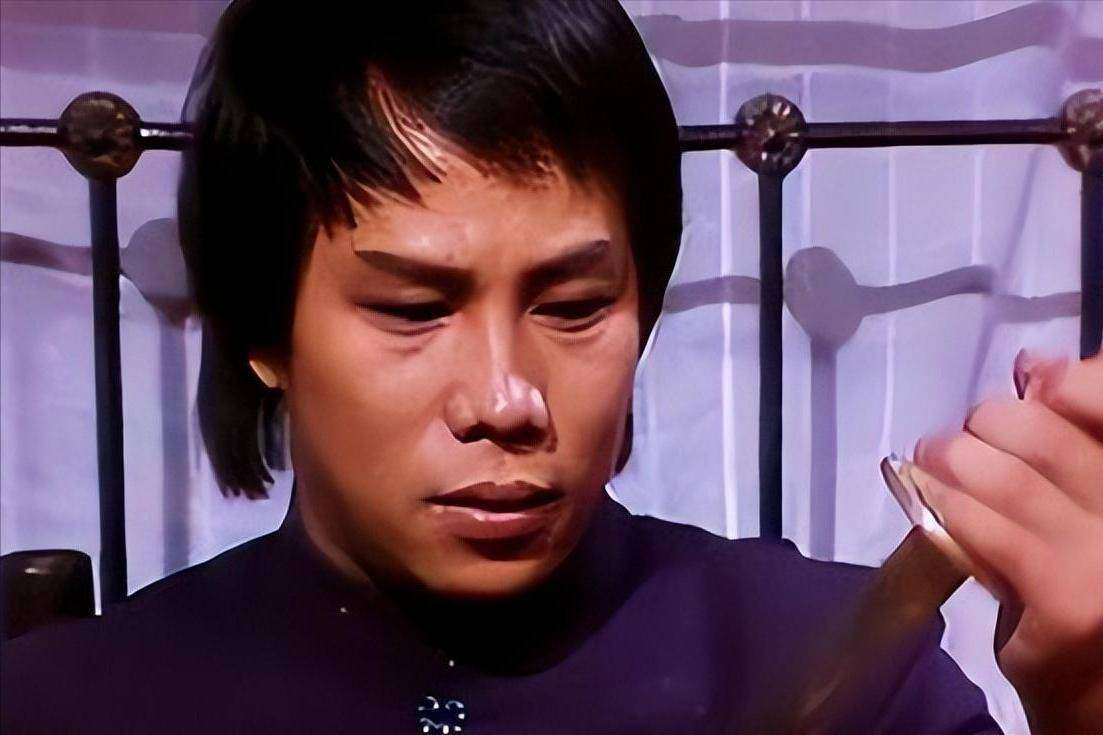 77岁梁小龙猝然离世！头天还吃火锅送字画，好友：精神好得很
