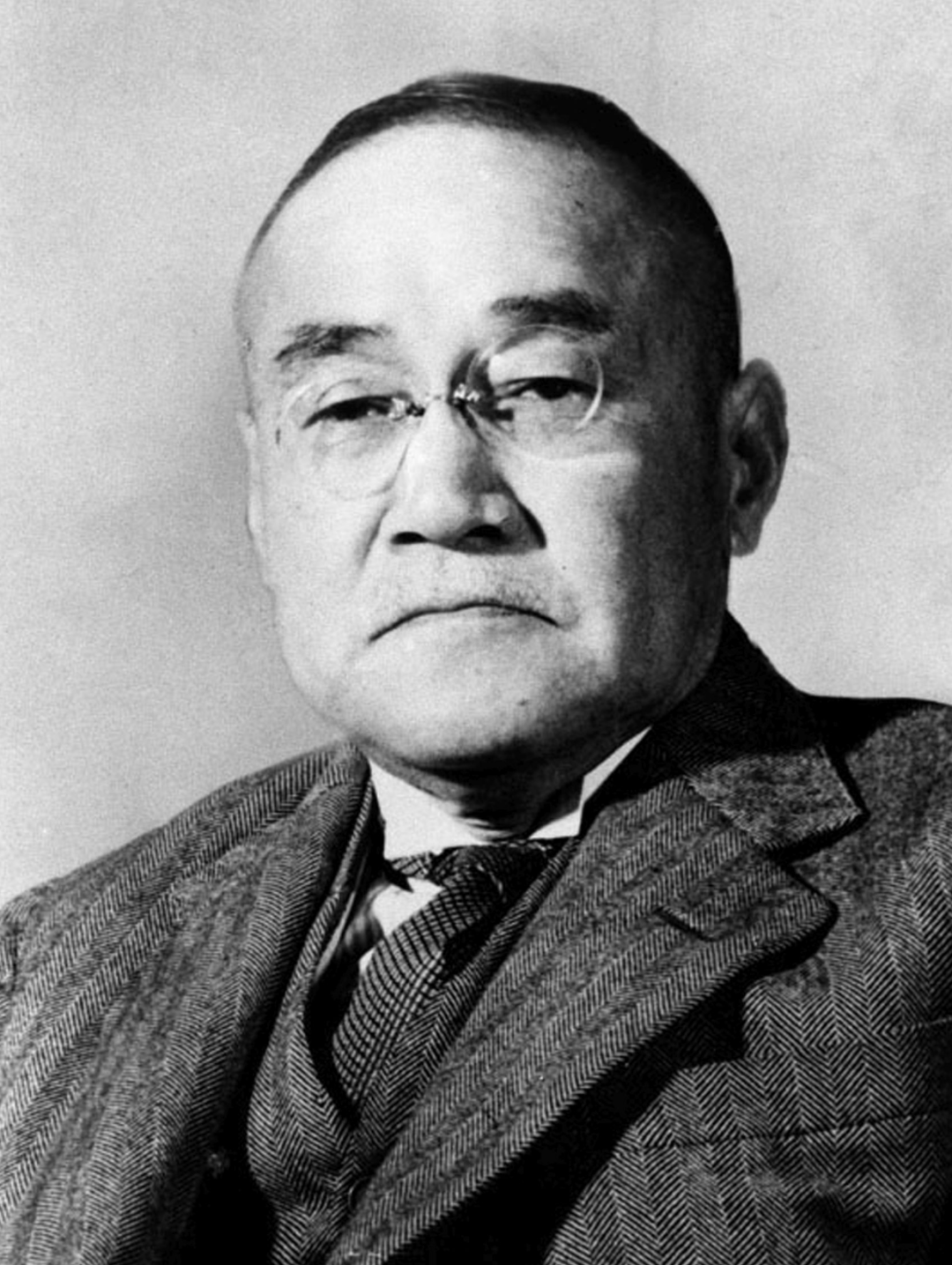 二战结束后，日本就成了美国人的“狗”？