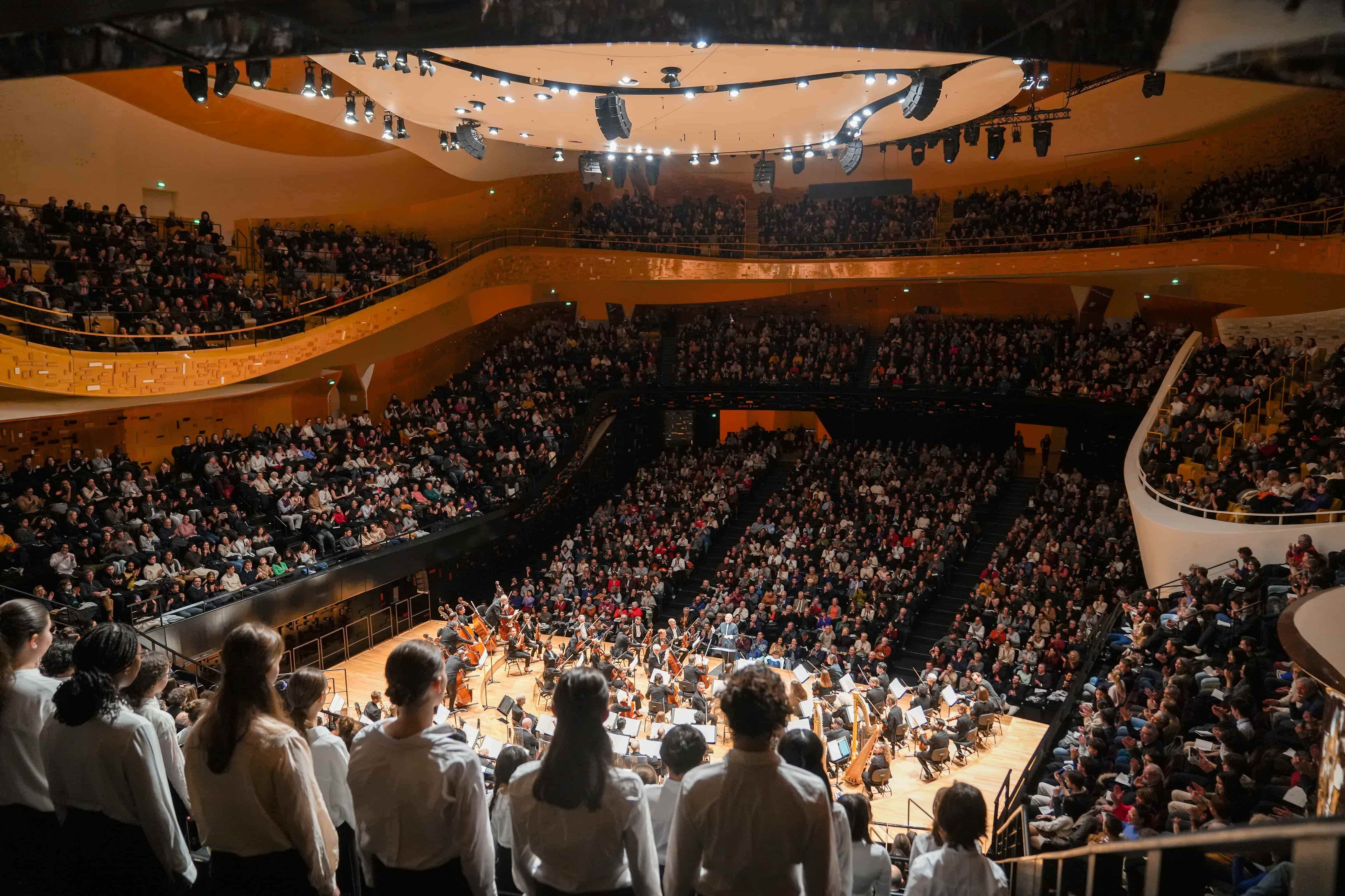 沸腾巴黎！许忠执棒巴黎管弦乐团，中外艺术家联袂呈现法国歌剧“神级现场”