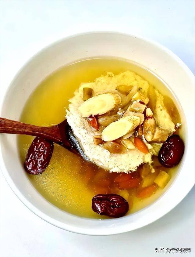 二九天，寒气重，建议少碰寒凉，多吃三样，补气养血，增强免疫力