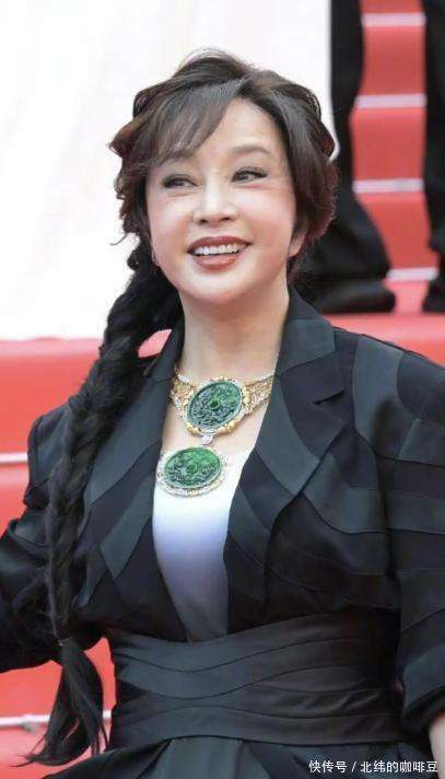 原创            离婚35年，75岁刘晓庆高调官宣喜讯