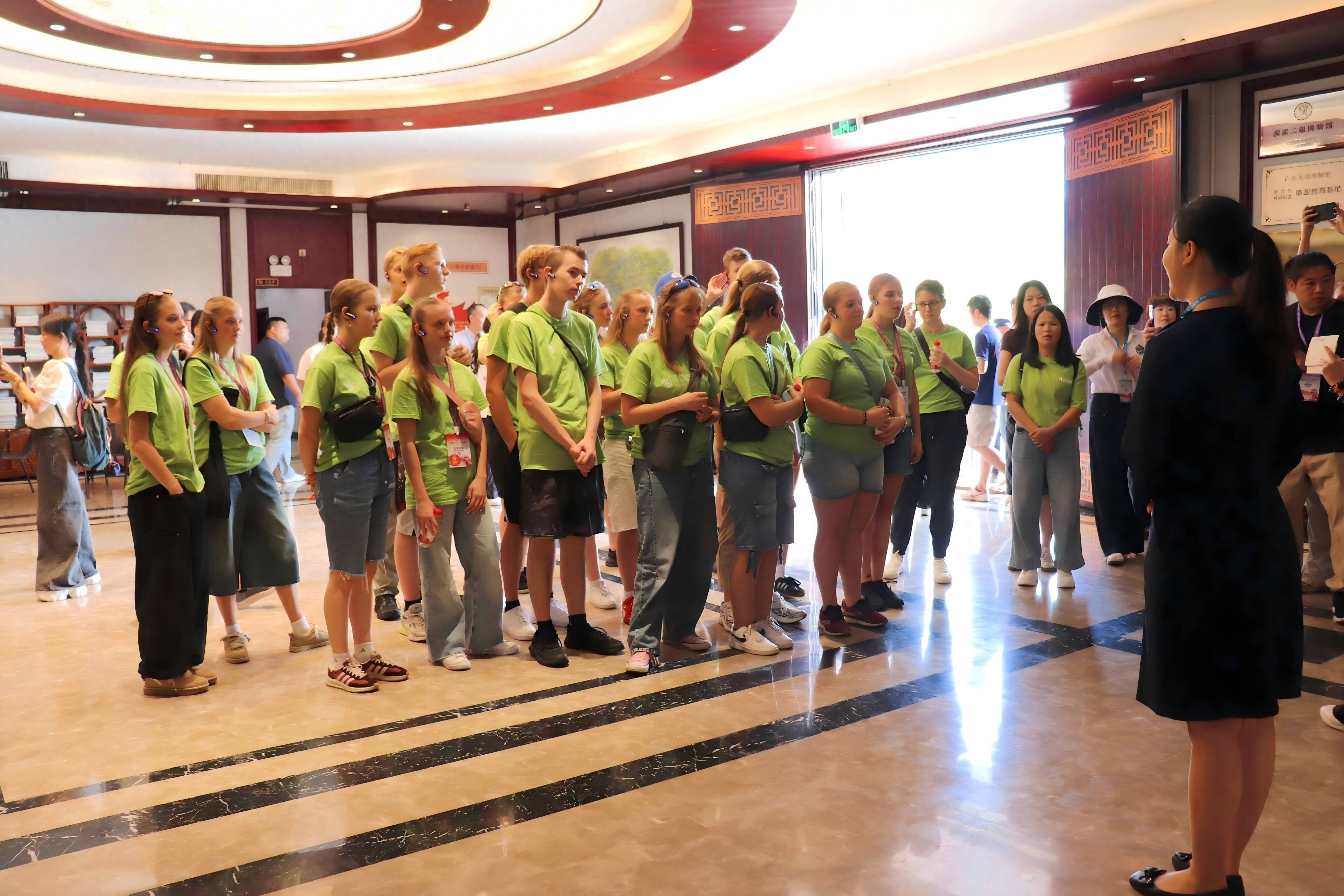 中外艺术家共赴文脉之约——我馆接待国际民间艺术节参访团