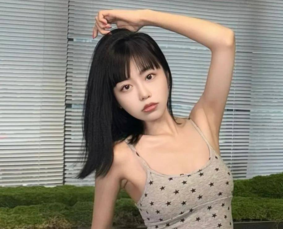 原创            司晓迪隐藏聊天记录牵扯背后产业链！上不了热搜，一深扒就删帖