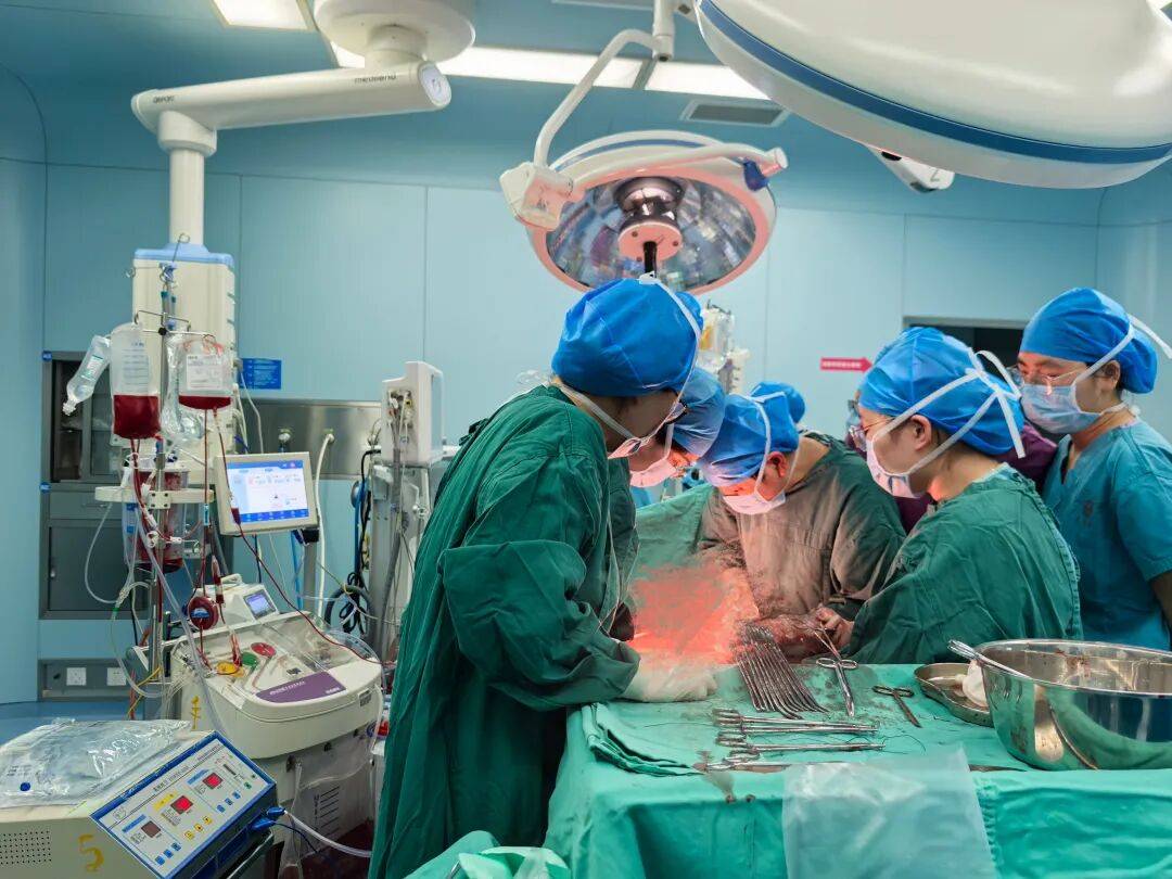 自体血回收技术助一名极高危产妇顺利实施剖宫产手术