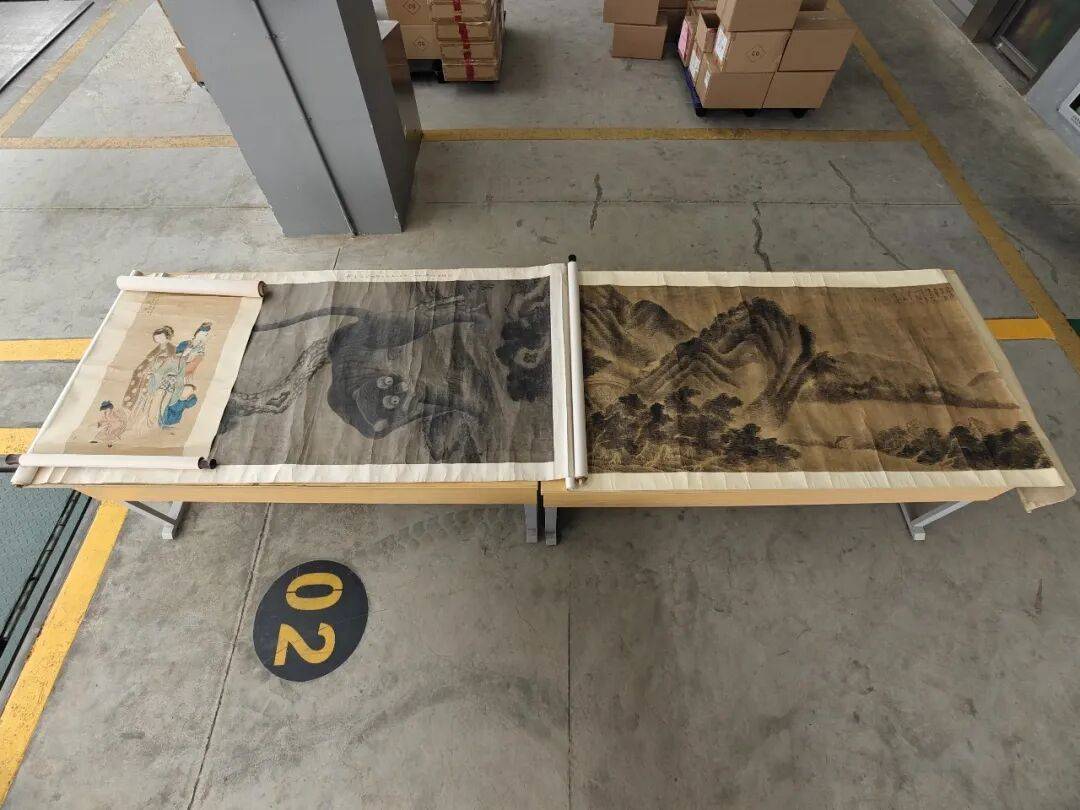 清代字画险被偷运出境！深圳海关查获3件文物