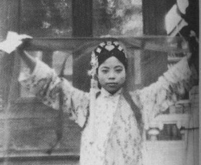 原创            文绣跟溥仪离婚后，靠什么维持生活？后嫁给一国军少校