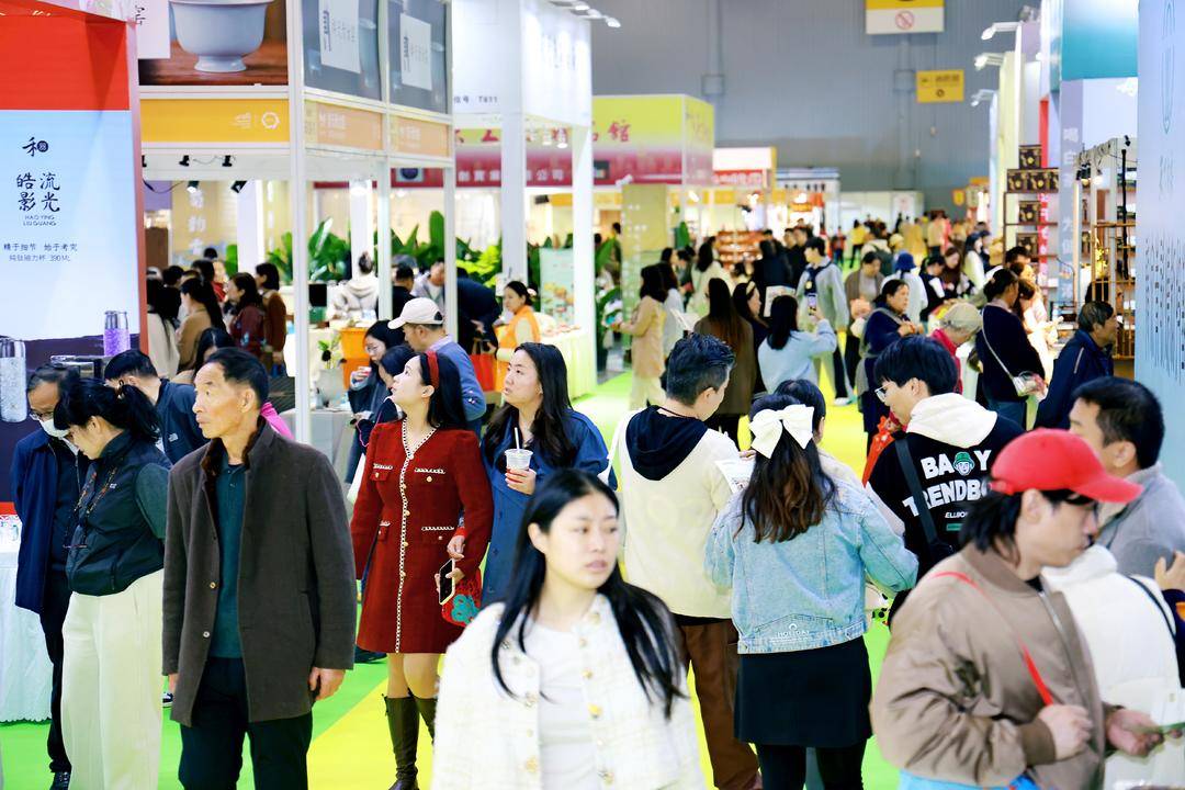 2025成都国际茶博会开幕，汇聚全球茶香、50+茶事活动点亮蓉城