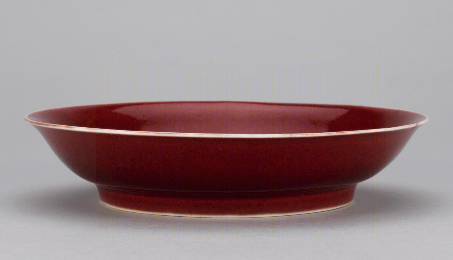 宣德宝石红釉瓷器：核心特征与鉴定指南