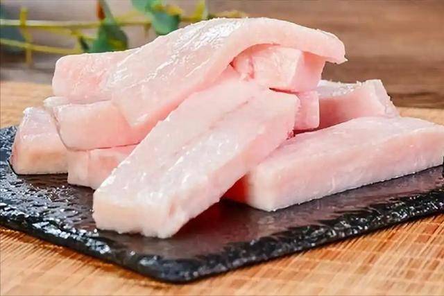 调查得出：老人若长期不吃肥肉，不出半年时间，身体或有5大改变