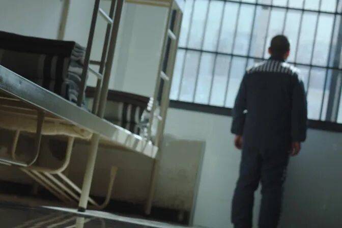 浇灌新生：省景德镇监狱民警以陶艺为媒改造罪犯罗某记