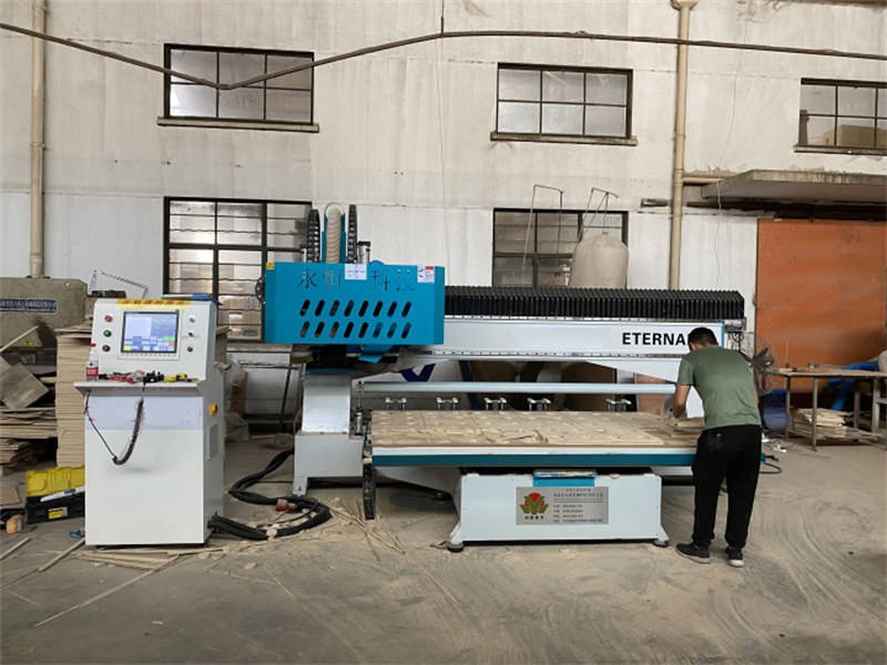 木工裁板锯厂家研究报告（2026）