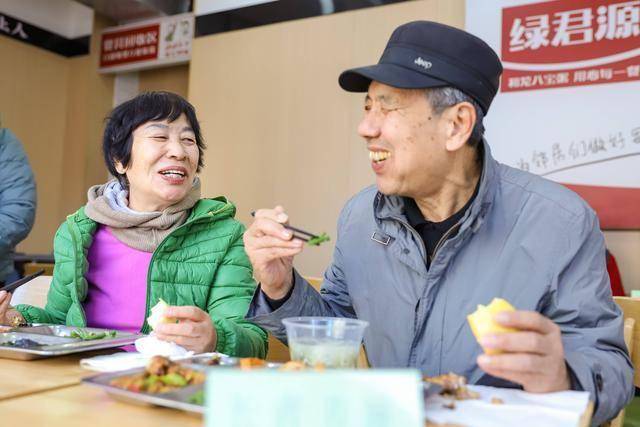 吃油能减重？研究实证：这类食用油8周降脂18%，腰围减2.3 cm