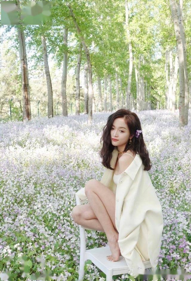 吴宣仪｜长腿写真