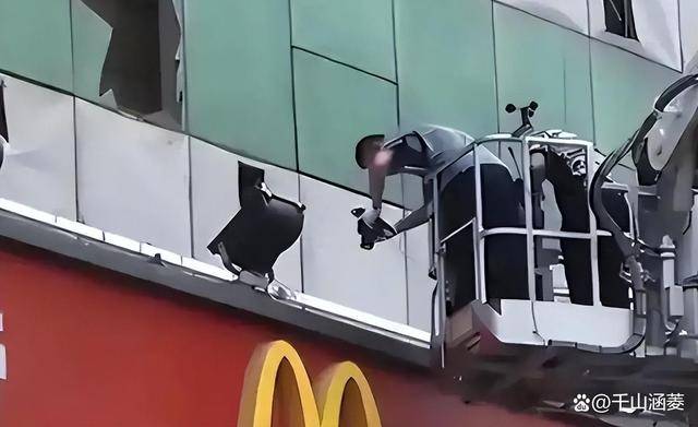 2015年，女画家失踪之谜！