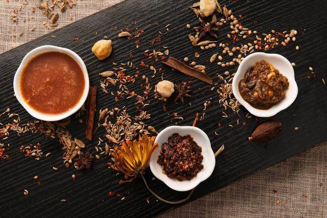 伤肝脏最凶的酱料被揪出，是料酒的3倍，医生：肝硬化患者别用了