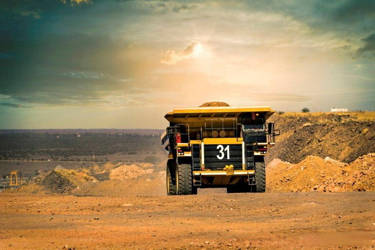 从矿山原石到价值千万，巨额差价背后，很多消费者都被钻石坑了