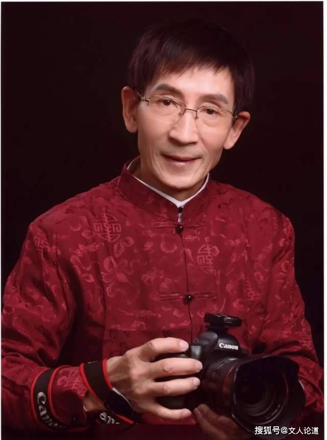 艺术家杨健业的艺术之路