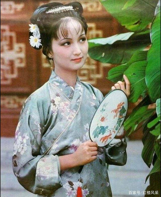 原创            平儿只是通房大丫头，一句话竟说出了治家的理念？