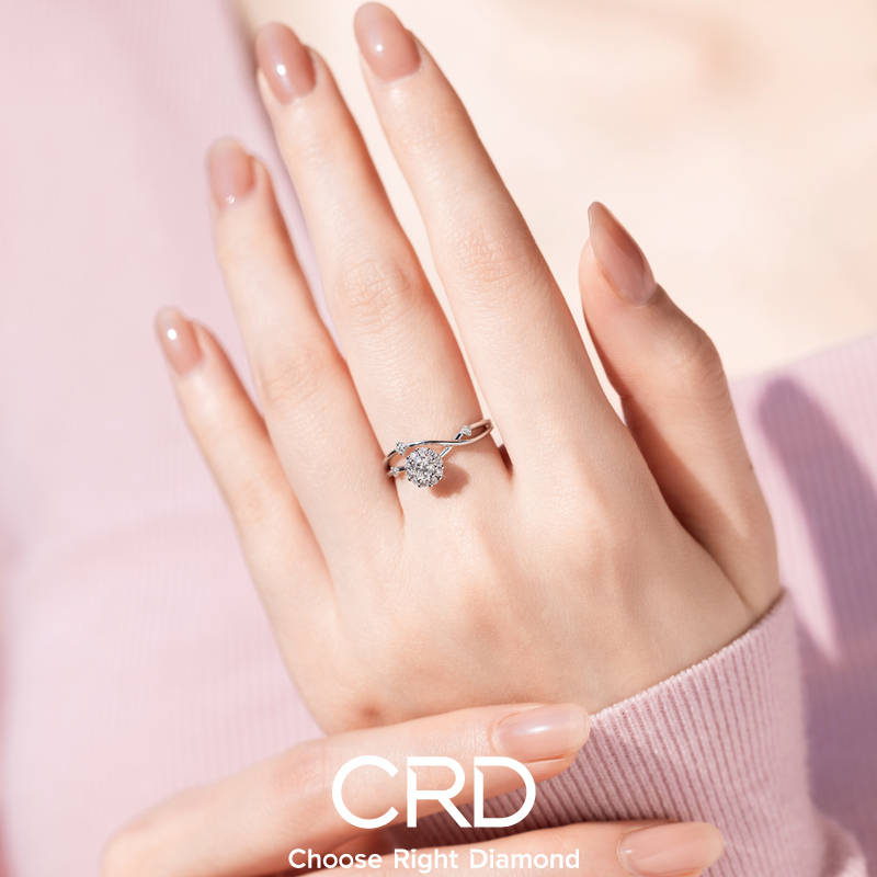 从钻石饰品回收价格现象谈消费品的价值属性与理性决策