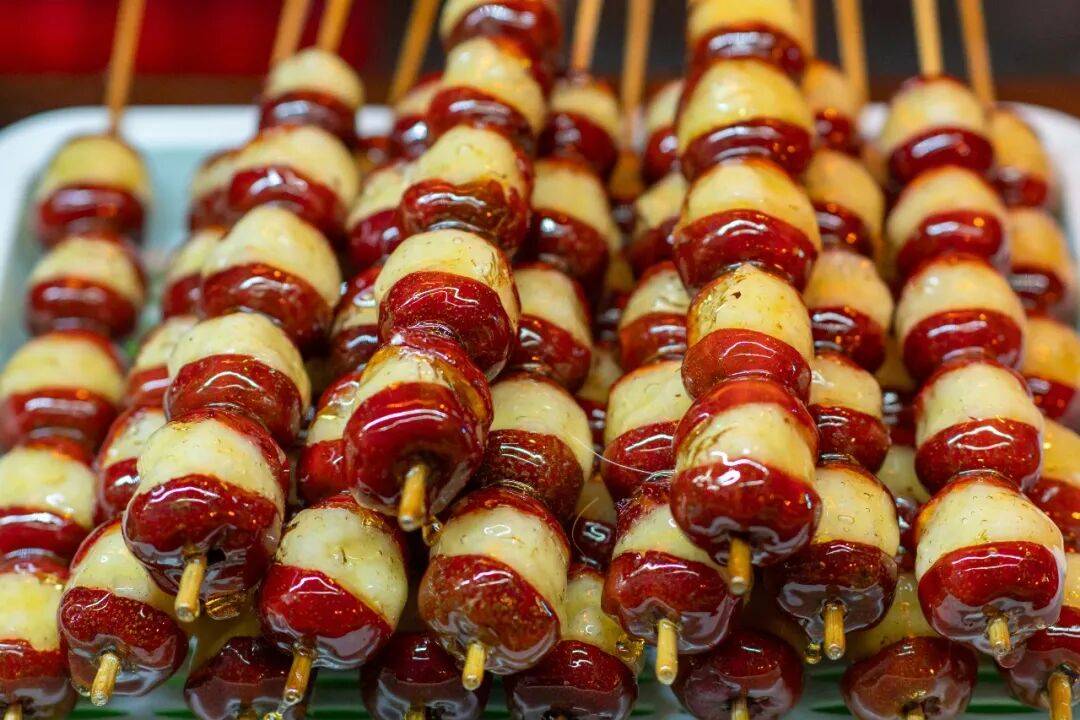 “网红零食”好吃别贪嘴