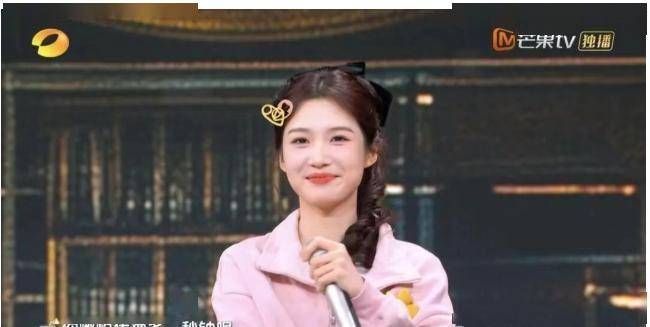 卢昱晓《你好星期六》封神：内娱活人综艺感天花板