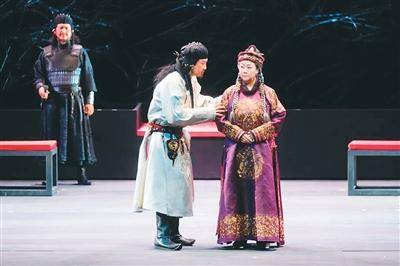 舞台艺术勾勒文明迁徙之路