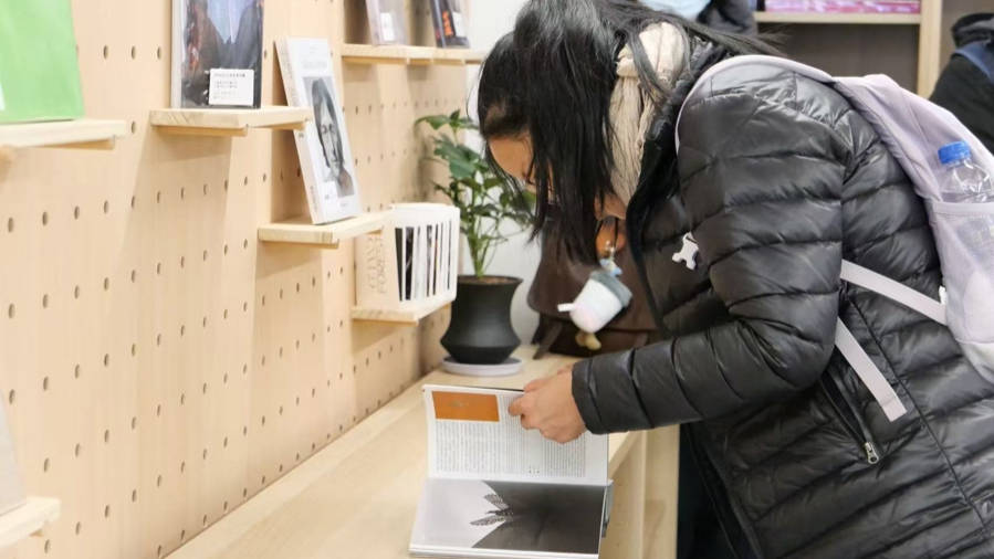 “灯塔空间”亮相这家美术馆，虹口又多一处人文艺术书房