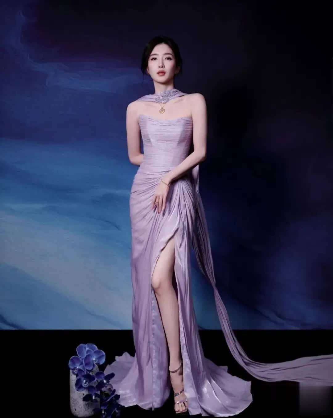 原创            蕙质兰心江疏影：秀外慧中，绝代芳华美不胜收