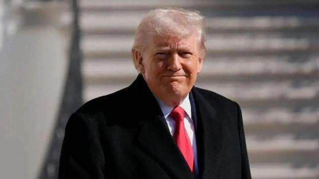 原创            特朗普对访华望眼欲穿，中国外交部终于给出回应