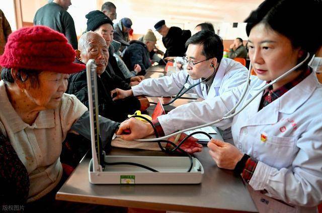 多名医生研究580名高血压人士，得出结论：血压高的人，有5大共性