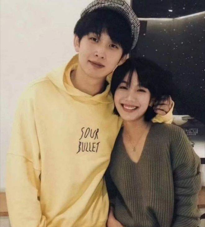 原创            齐思钧刘梦章：势均力敌的情侣，分手依然是成年人式的自主选择