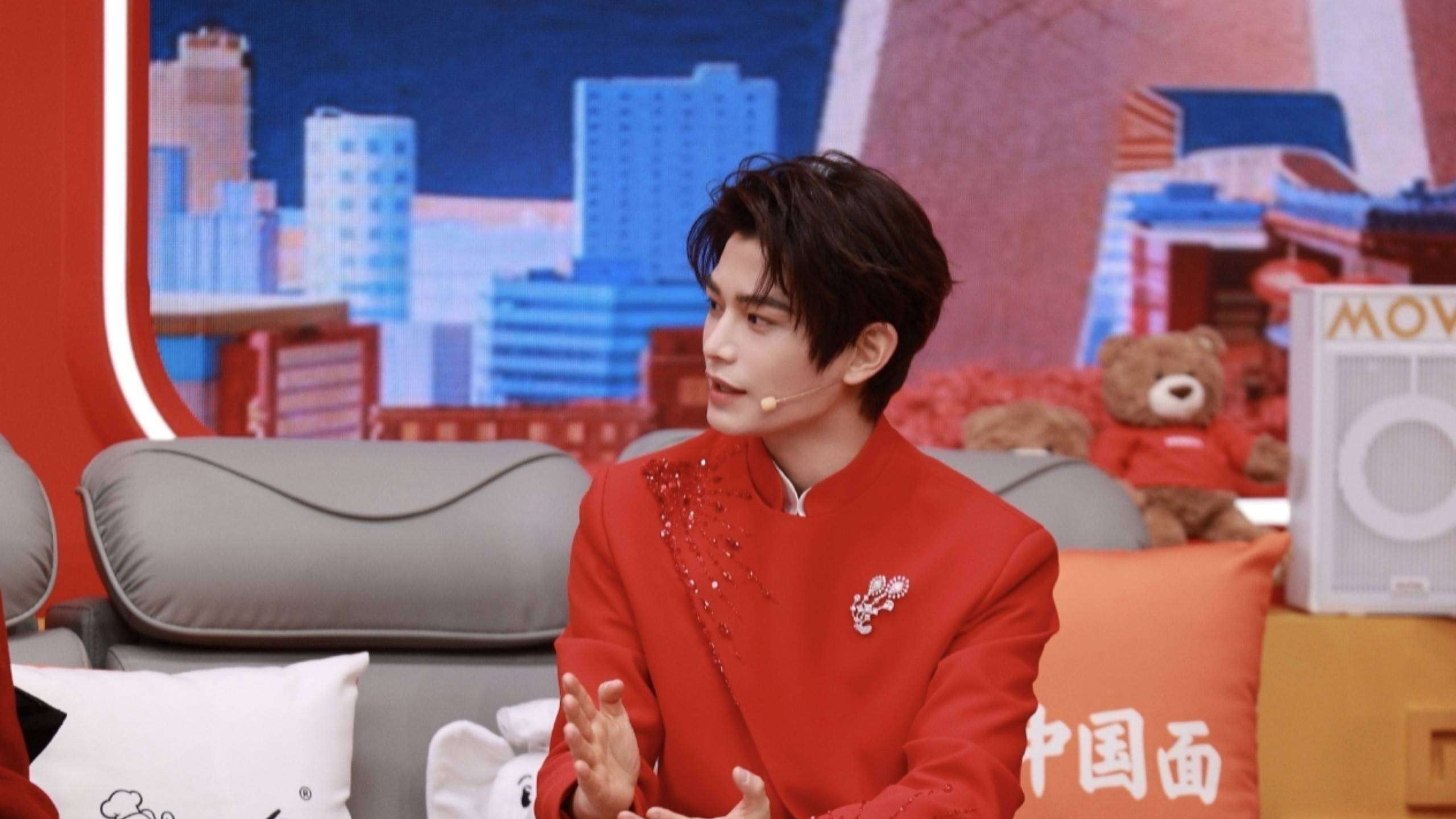 原创            丁禹兮戏约排到下半年！春晚后综艺资源再升级引热议