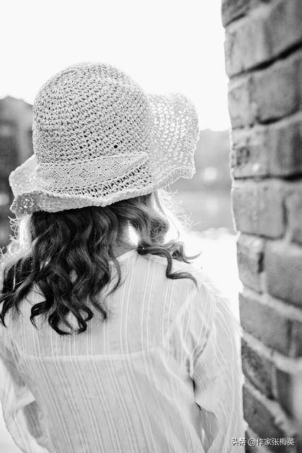 第十五次敲门：她以为拿捏了老实人，直到快递送到老家