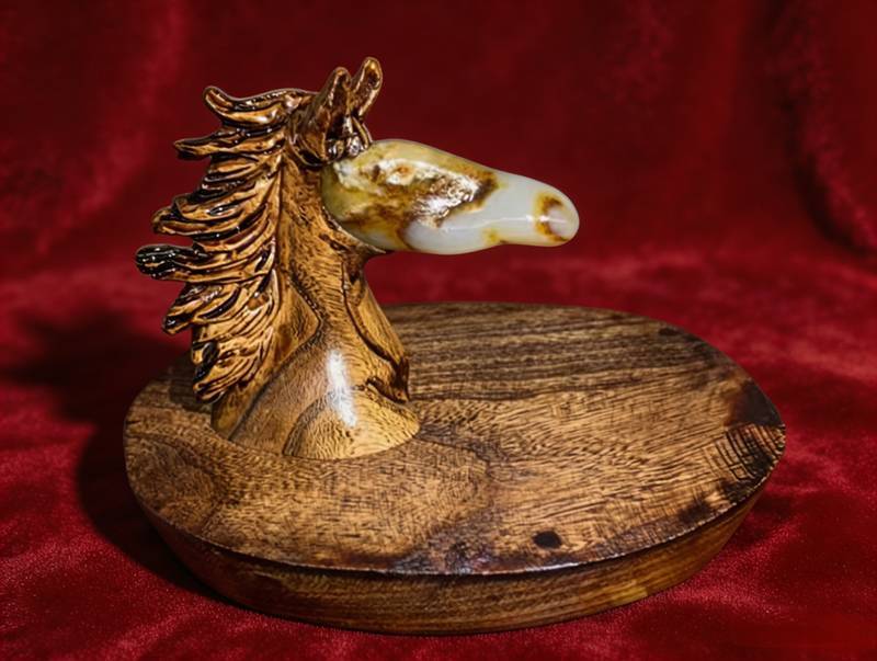 玉石圈扎心真相：90% 的人卡在第三阶段，能走到第六阶段的都是狠人！