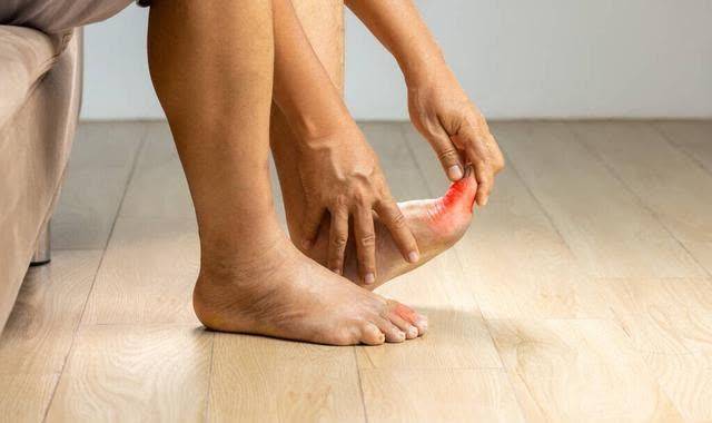 王德敏：年轻人的痛风不只是吃出来的，而是“虚”出来的