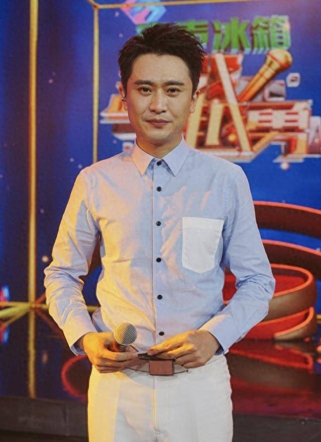 原创            主持人杨帆：和妻子低调相爱，2个女儿成了宝贝，活成人生赢家