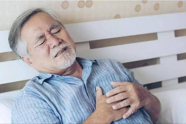 冠心病最怕缺锌？医生叮嘱：心脏不好的人，可常吃这4种高锌食物