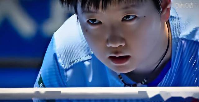 孙颖莎夺冠仅24小时，让人寒心的事发生，暴露了王曼昱现在的处境