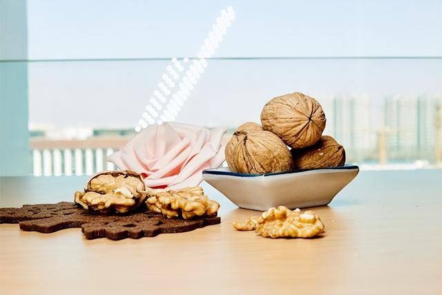 胆汁酸高？试试这些食物，远离高胆固醇饮食，慢慢降下来