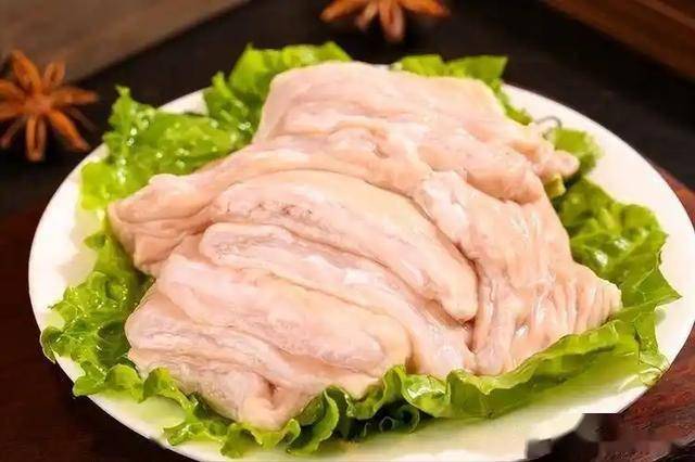 猪大肠成焦点！医生发现：脑梗患者常吃猪大肠，身体或有4种变化