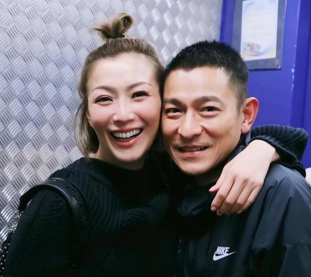 郑秀文称刘德华有社交恐惧症，生活重心只围绕家庭和女儿