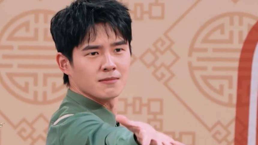 原创            刘昊然综艺自黑救收视！50亿播放量背后的整活密码