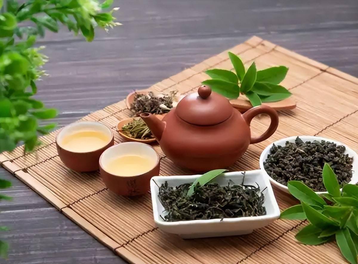 抽烟、喝酒、还爱喝茶，茶叶能抵消烟酒的伤害？告诉你答案