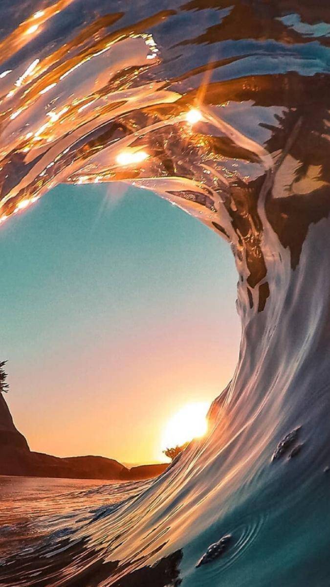 易中天说：“反着干，你会舒服很多。上班就是为了离职，演讲就是为了丢人，面试就是为了失败，活着就是为了死。以放下的心态拿起来只管干，管结果如何，管命运如何，管他人如何。以放下的心态拿起来，就是放下。”第一次读到这段话时，我正蜷缩在公司凌晨两点的茶水间，手里攥着第N版被打回的方案。屏幕那...