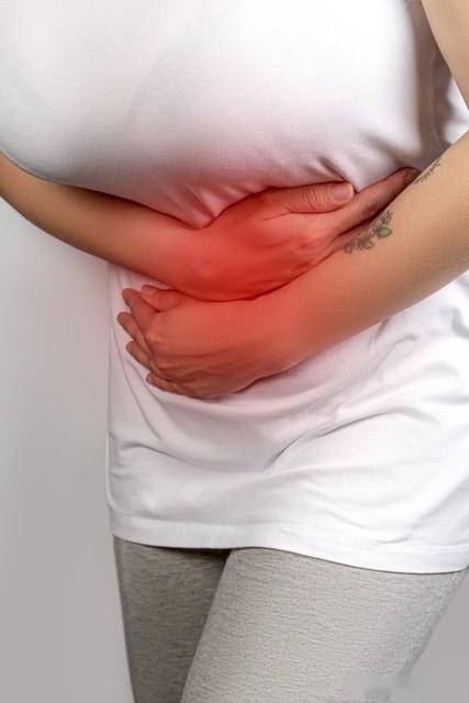 腹胀胃胀别乱用药！八味经典中成药，辨清根源精准用才有效