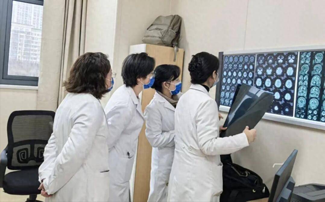 男子跑了12年“诊断马拉松”，在“家门口医院”成功“撞线”！